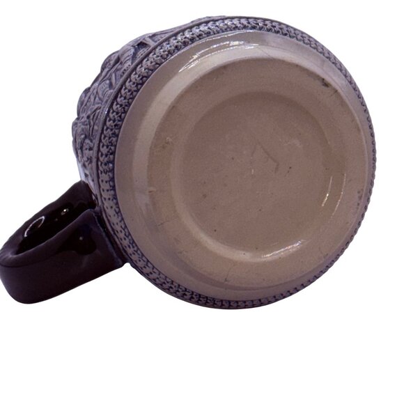 Vintage German Style Stoneware Beer Stein Mug Blue Gray Relief Tavern Scene 1970 - Picture 7 of 7